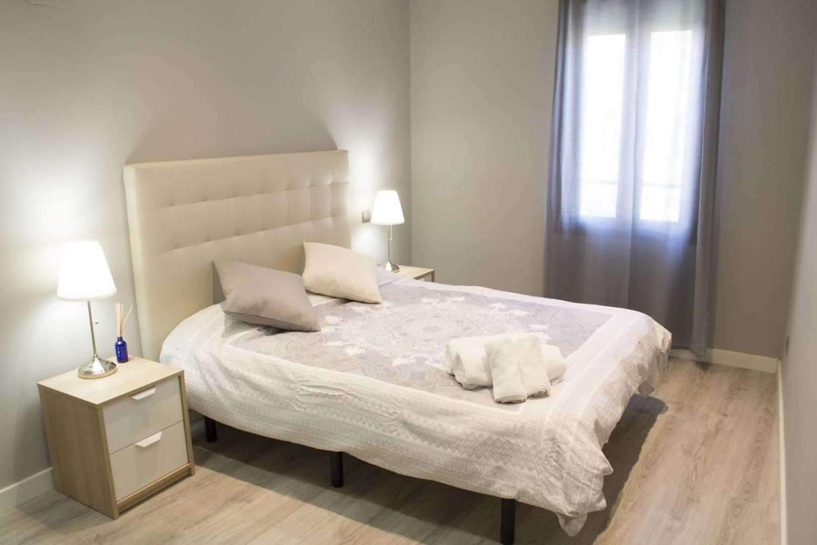 Apartamenticos Plaza Las Armas Сарагоса Екстериор снимка